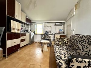 Apartament 2 camere, decomandat, centrala proprie, zona Freidorf - imagine 2