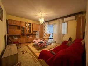 Apartament cu 3 camere, 2 bai, decomandat, situat in zona Buziasului - imagine 2