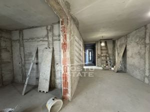 Duplex cu 3 camere si terasa acoperita, dormitor cu baie proprie - imagine 5