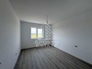 Apartament nou cu 3 camere, finisat, zona Torontalui - imagine 3