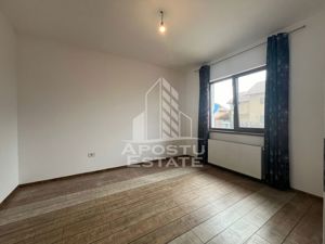 Jumatate de duplex, 3 camere, situat in Mosnita Noua - imagine 3