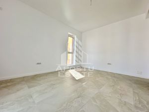 Apartament cu 2 camere, bucatarie inchisa, etaj 1, zona Lidl Giroc - imagine 2