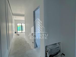 Duplex modern Chisoda stadiul la alb - imagine 16