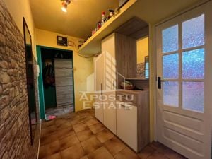 Apartament cu 4 camere, centrala proprie, zona Spitalul Judetean - imagine 6