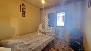 Apartament 3 camere, decomandat, etaj intermediar, zona Gheorghe Lazar - imagine 4