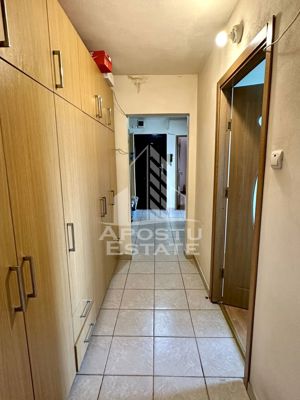 Apartament cu 3 camere, centrala proprie, zona Soarelui - imagine 7