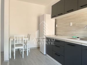 Apartament 2 camere, curte comuna, loc de parcare, zona Buziasului - imagine 8