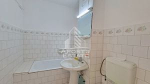 Apartament cu 2 camere, etaj intermediar, zona Lipovei - imagine 5