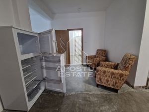 Casă individuală- Spațiu comercial cu 6 camere,280 mp,Zona Dragasani - imagine 10