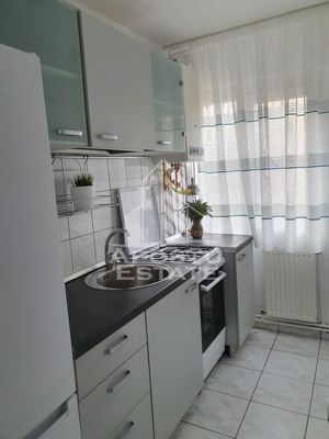 Apartament modern,semidecomandat,3 camere,zona Dacia - imagine 13