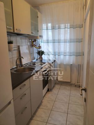 Apartament modern,semidecomandat,3 camere,zona Dacia - imagine 12