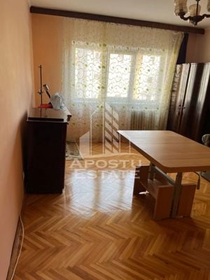 Apartament cu 3 camere,  2 bai,  aproape de Complexul Studentesc - imagine 5