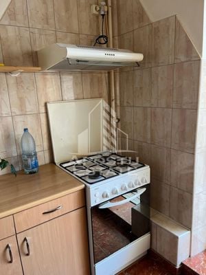 Apartament cu 3 camere,  2 bai,  aproape de Complexul Studentesc - imagine 9