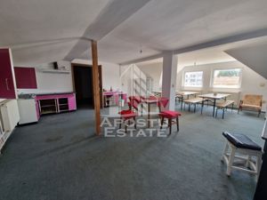 Casă individuală- Spațiu comercial cu 6 camere,280 mp,Zona Dragasani - imagine 17