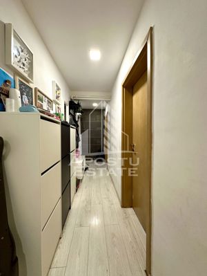 Apartament cu 3 camere, decomandat, centrala proprie, zona Sagului - imagine 7