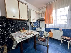 Apartament cu 3 camere, centrala proprie, zona Sagului - imagine 3