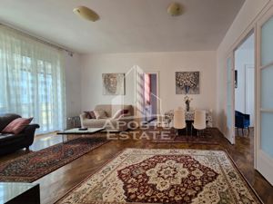 Apartament 3 camere , 154 mp , Central