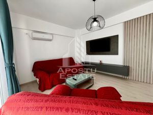 Apartamnet cu 2 camere, loc de parcare la subteran, zona Lipovei - imagine 2