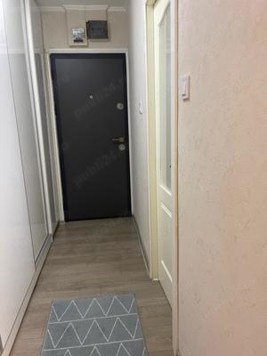 Vand apartament 2 camere, decomandat 87000 EUR usor negociabil