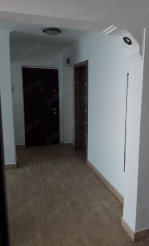 Apartament 3 camere  - imagine 3