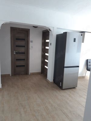 Apartament 3 camere  - imagine 2