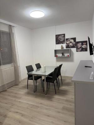 Apartament 3 camere de vanzare Drumul Taberei, Brancus