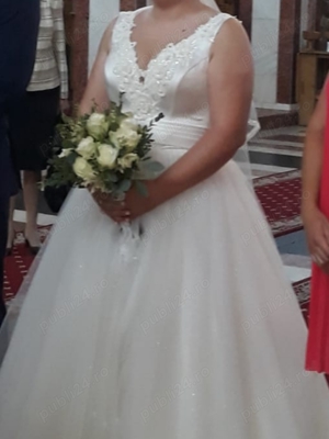 Vand rochie de mireasă prințesă,corset si voal inclus ! - imagine 3