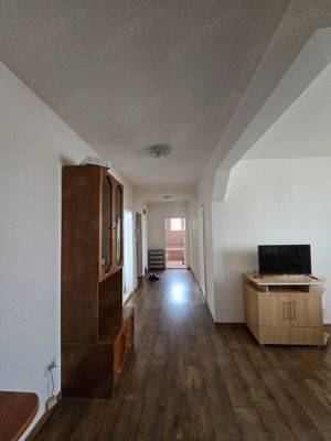 Apartament cu 3 camere in TORONTALULUI 400  - imagine 4