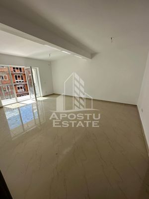 Apartament cu 2 camere , etajul 2, loc de parcare, in spate la Lidl. - imagine 2