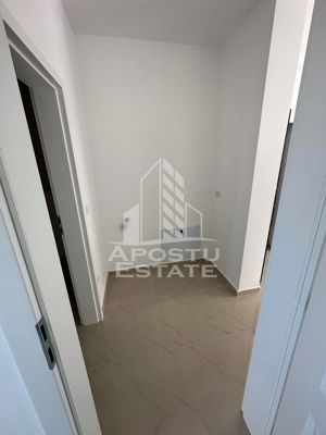 Apartament cu 2 camere , etajul 2, loc de parcare, in spate la Lidl. - imagine 6