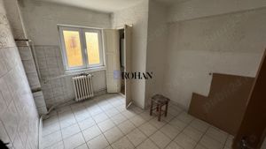 Apartament 3 Camere - Lângă Liceul cu Program Sportiv - imagine 3