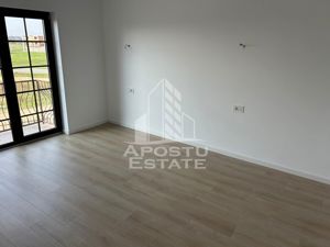 Duplex cu 3 camere despartit prin camera tehnica - imagine 21