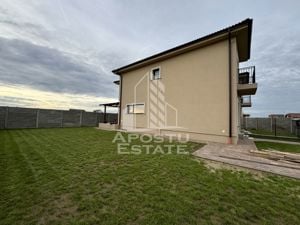 Duplex situat Central cu 4 camere si 3 bai in Mosnita Noua - imagine 42