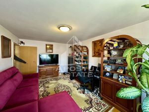 Apartament 3 camere, 2 bai, decomandat, centrala proprie, Aradului - imagine 4