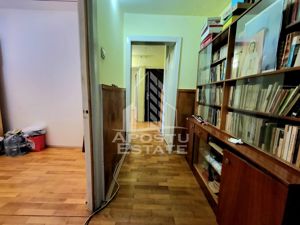 Apartament decomandat cu 3 camere, etaj intermediar, centrala, Lipovei - imagine 8