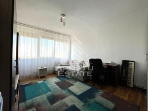 Apartament cu 2 camere, decomandat, situat in zona Dambovita