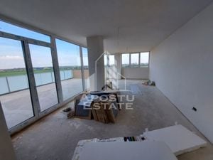 Penthouse cu terasa de 70 mp , zona Torontalului - imagine 7