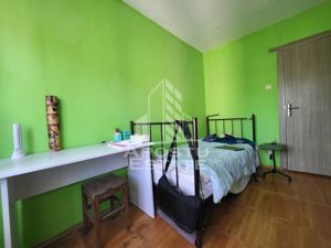 Apartament cu 3 camere, decomandat, zona Lipovei - imagine 4