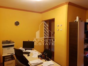 apartament 2 camere ideal pentru investitie situat in Piata Unirii