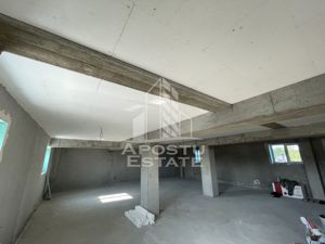 Spatiu comercial pe doua niveluri, 563mp, in Giroc - imagine 2