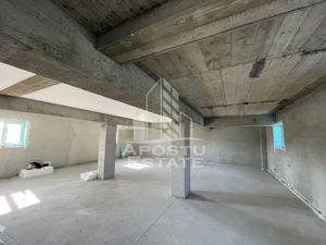 Spatiu comercial pe doua niveluri, 563mp, in Giroc - imagine 4