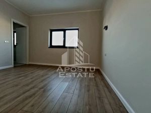 Duplex cu 4 camere, 140 m²,  in Mosnita Noua - imagine 11