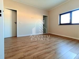 Duplex cu 4 camere, 140 m²,  in Mosnita Noua - imagine 12