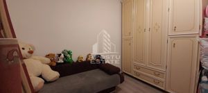 Apartament cu 2 camere la casa,centrala proprie,zona Boul Rosu - imagine 7