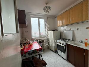 Apartament cu 2 camere,  decomandat, langa Antalya