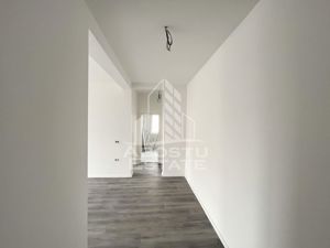 Apartament cu 2 camere,  etaj intermediar, zona Unitatii Militare - imagine 7