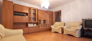 Apartament 2 camere,  semidecomandat,  zona romanilor - imagine 2