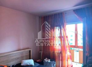 Apartament cu trei camere de vanzare, in zona Miorita, Arad. - imagine 2