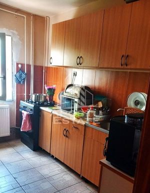 Apartament cu trei camere de vanzare, in zona Miorita, Arad. - imagine 5