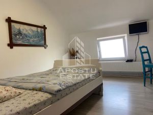 Apartament 2 camere 50 mp, decomandat la casa